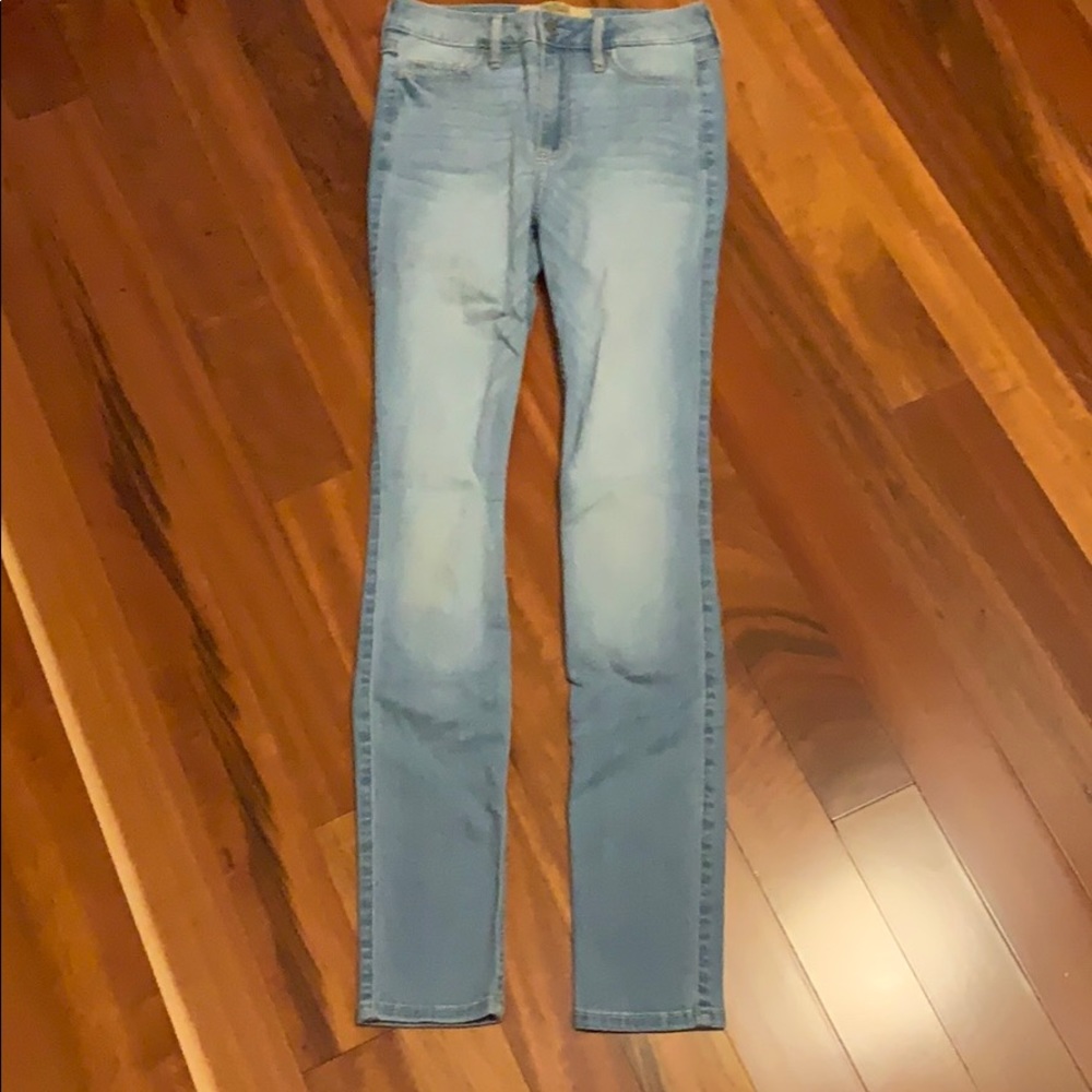 Light wash jeans